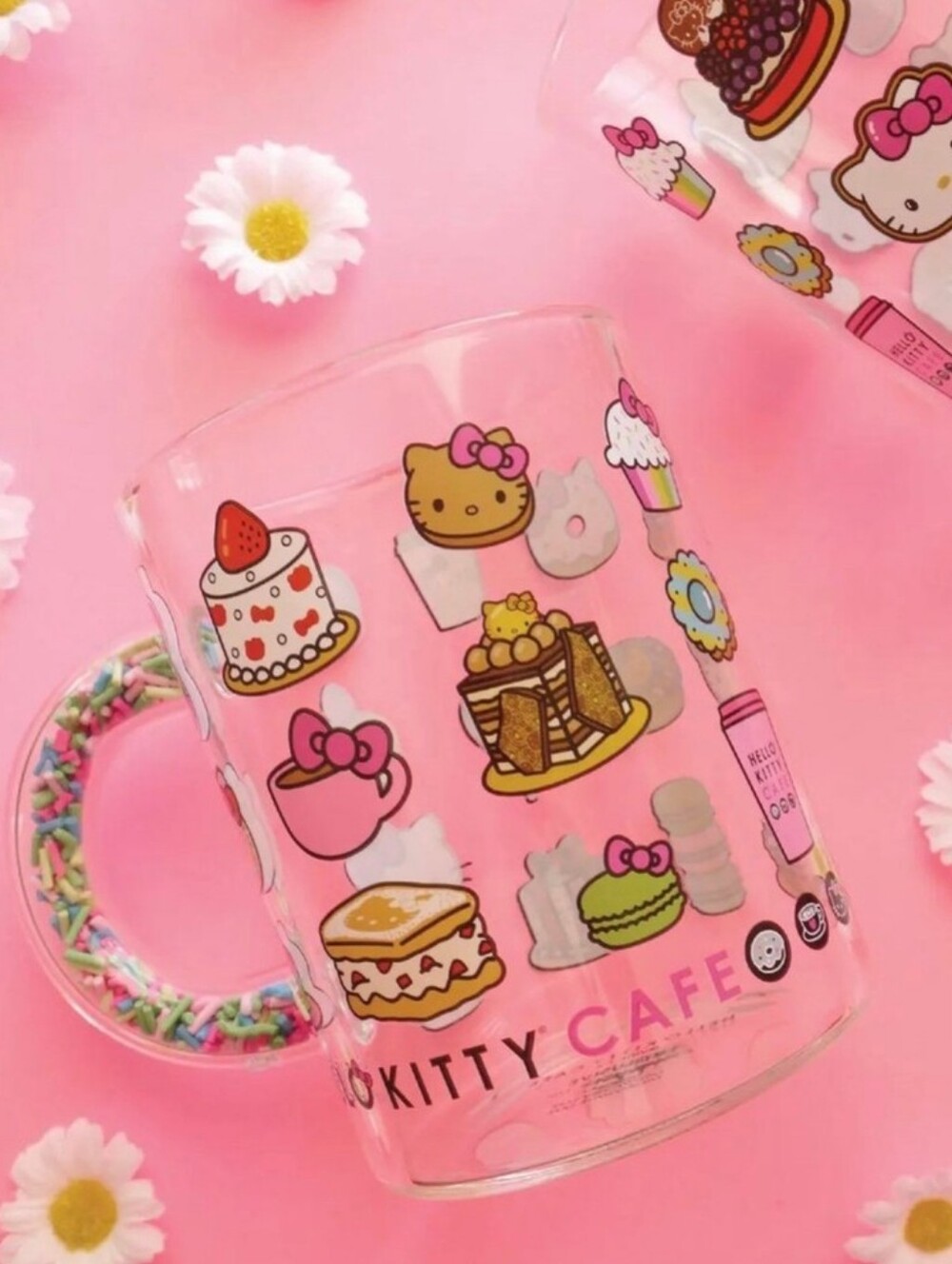 Hello Kitty NWT Cafe Treats and Sprinkles Glass Mug